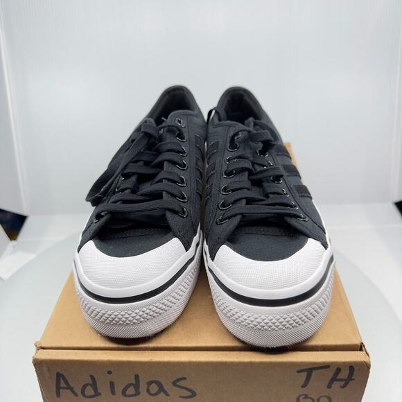 Addidas Womens NIZZA Sneakers Casual Shoes Lace-Up Low Top Black/White 9 EE5615 - Picture 2 of 9